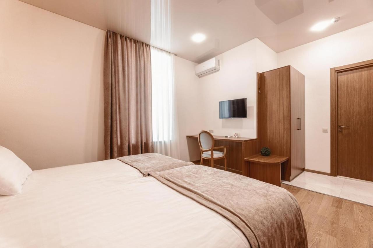 Park Hotel Tskaltubo - Balneo Resort المظهر الخارجي الصورة